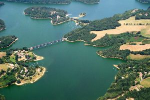 Vue aérienne du camping et du Viaduc